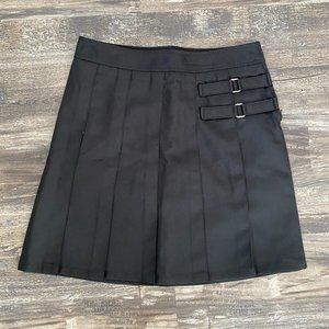 Girls black pleated skirt (skort)